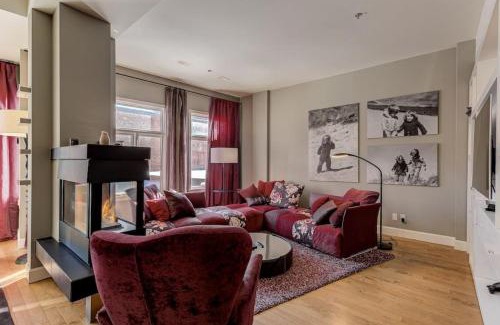 Vieux-Quebec-Cap-Blanc-colline Parlementaire Apartment | Les Immeubles Charlevoix 371-102