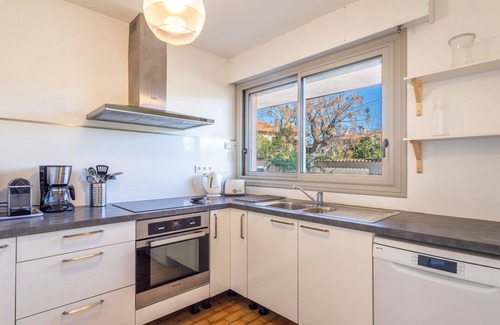 Carqueiranne House | Les Iris by Interhome