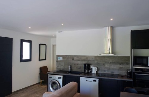 Favone Apartment | Les Jardins d'Ève,F2 by Interhome