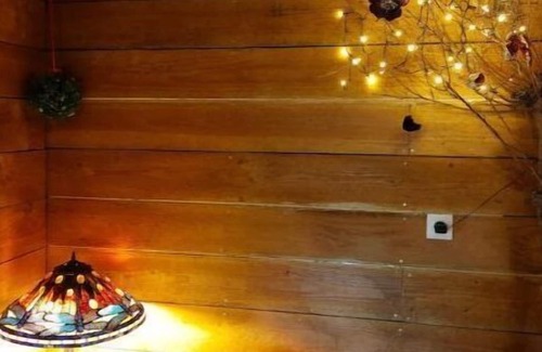 Tourves Ski Chalet | Les Jardins D'isa Gîte à la Ferme