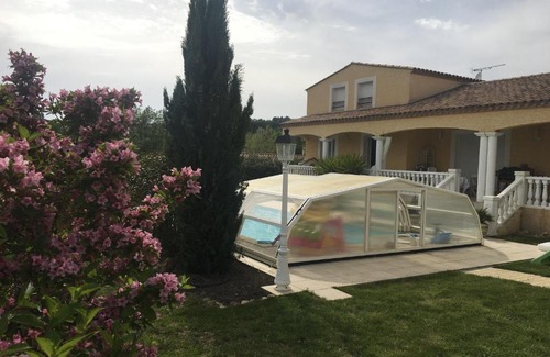 Magalas Bed & Breakfast | LES LAVANDINES