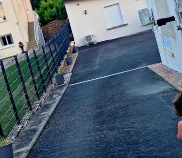 Saint-Maur Apartment | Les logements de Laura