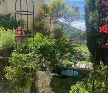 Montbrun-les-Bains House | Les Magnolias