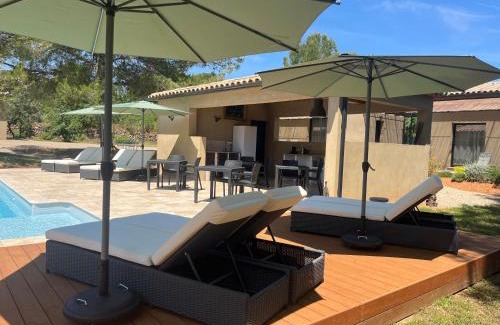 Cotignac Bed & Breakfast | Les maisons de loup a loup