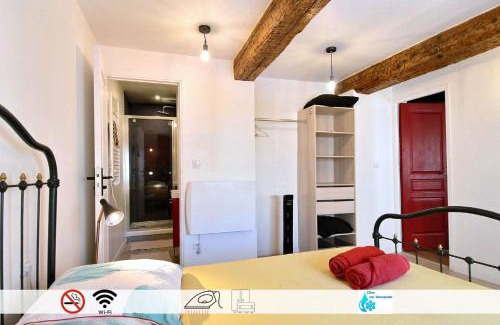 1st Arrondissement Apartment | Les marches de St Charles - 100M2