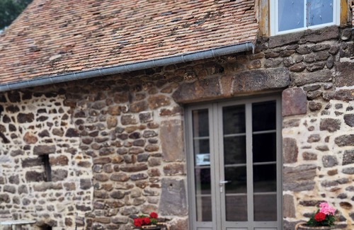 Saint-Aubin-de-Locquenay Cottage | Les Naturelles