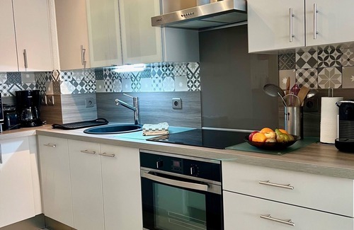 Les Sables d'Olonne Apartment | Les Océanes Side Sea View Apartment – Sleeps 3!