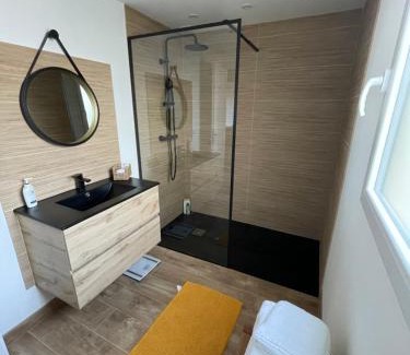 Saint-Aignan House | Les oiseaux du paradis