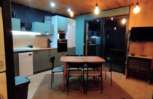 Les Orres Apartment | Les Orres 1800 apartment with indoor pool