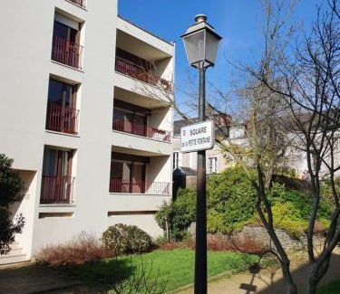 Downtown Angers Apartment | Les Petites Fontaines au cœur de la Doutre