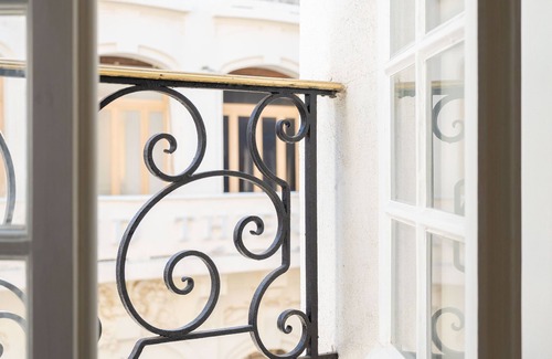 Opera Apartment | Les Petits Pavillons