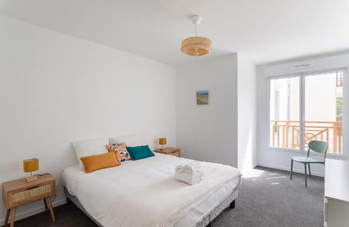 Sables-d'Or-les-Pins Apartment | Les pins 101 - Appt 400m de la plage