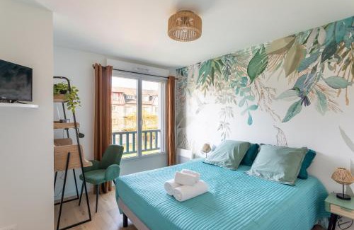 Sables-d'Or-les-Pins Apartment | Les pins 205 - Appt 400m de la plage