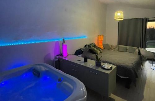 Arles House | Les prairies Mas Roux