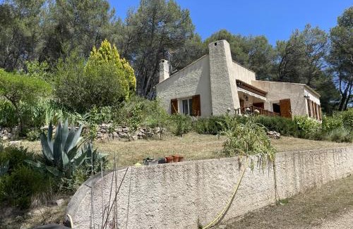 Rognes House | Les Ramilles