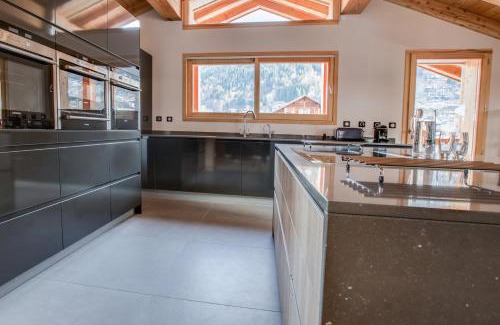 Morzine Ski Chalet | Les Roches Noires
