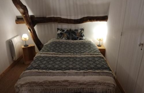 Neville House | Les Roses d Antan - 2 gîtes