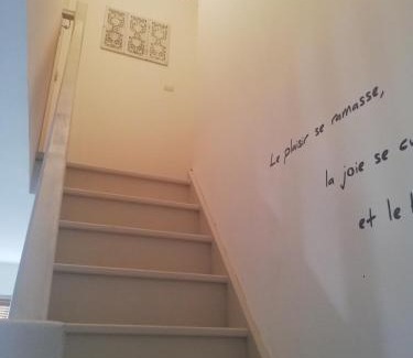 Neville House | Les Roses d Antan - 2 gîtes