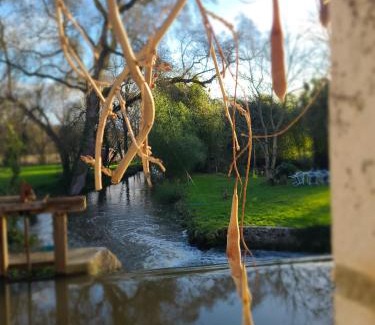 Le Vieil-Bauge House | Les roulottes du Moulin de Palet