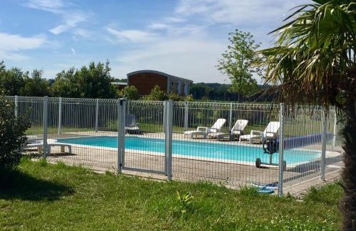 Livron-sur-Drome House | Les Roulottes-Gîtes de la Ferme de l'Autruche Dromoise