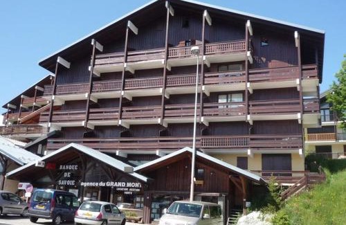 Les Saisies Apartment | Les Saisies - Studio cabine ensoleillé pour 4 pers., animaux acceptés - FR-1-293-164