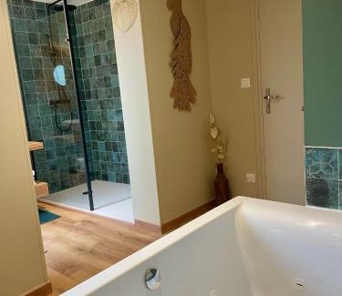 Etaples Apartment | Les Secrets de la Baie - La Jimbaran - Suite d'exception Spa & Sauna