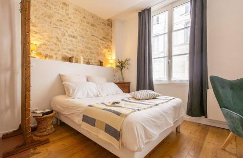 Rochefort Apartment | Les Studios Paultrimoine