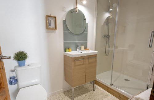 Rochefort Apartment | Les Studios Paultrimoine