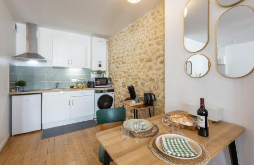 Rochefort Apartment | Les Studios Paultrimoine