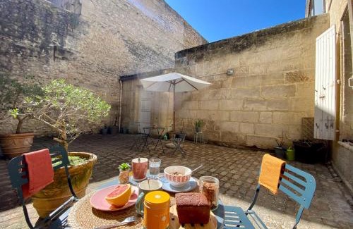 Rochefort Apartment | Les Studios Paultrimoine