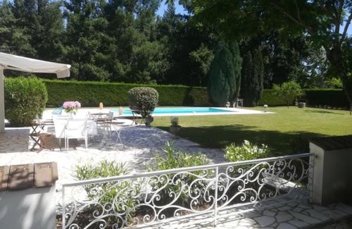 Vire-sur-Lot Apartment | Les Suites de Marie-Lot