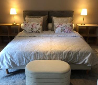 Vire-sur-Lot Apartment | Les Suites de Marie-Lot