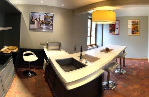 Prehy House | Les Temps Perdus