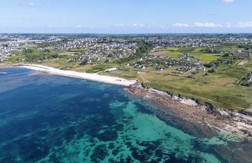 Plouhinec Cottage | Les terrasses de Kersiny - 2 bedroom cottage with sea view and private SPA