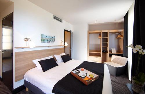 Le Rayol Hotel | Les Terrasses du Bailli