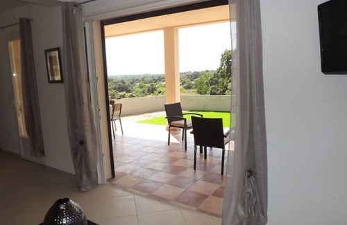 Serra-di-Fiumorbo Apartment | LES TERRASSES D'ACQUACITOSA Terrazza DI L'ARANCI T2