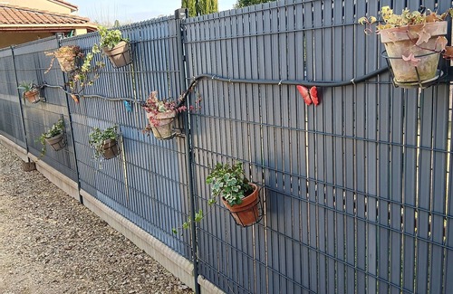 Bruguieres House | Les Tournesols Belle Maison parking 3 beds 160x200 1 bed 190 x 80 wifi, air conditioning