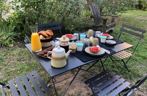 Rochecorbon Bed & Breakfast | Les Troglos de la Tufolière