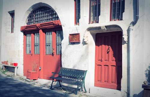 Orleans Bed & Breakfast | Les Trois Maillets, Monument Historique