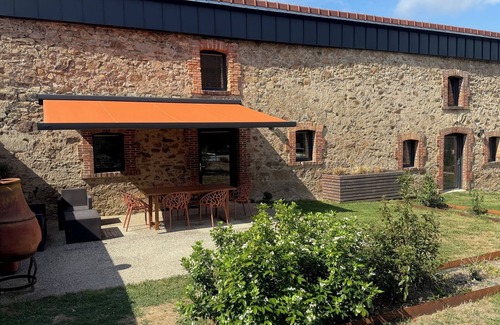 Limoges House | Les Vergnes de crochat. Renovated luxury house with Spa.