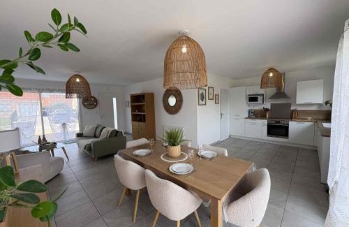 Bailly-en-Riviere House | Les Voiles Blanches - Plage a 5 min en voiture - Calme et Tranquillité