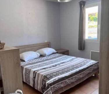 Vinezac House | les voyageur