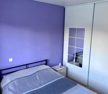 Vinezac House | les voyageur