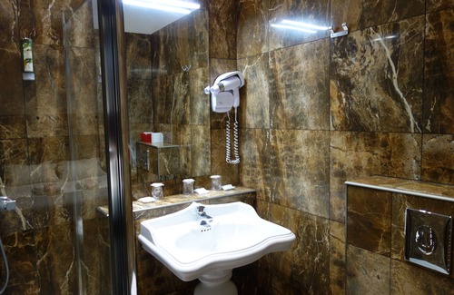 Bastia Hotel | LES VOYAGEURS
