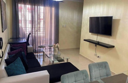 Villa Mella Apartment | Lesnah Apartment, Jacobo Majluta
