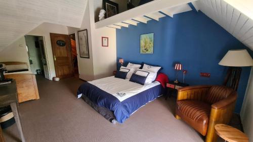 Blainville-sur-Mer Bed & Breakfast | lesroses1680