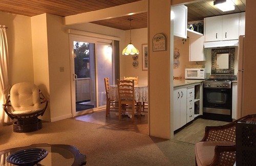 Carpinteria Apartment | Less than 1 block from the beach!