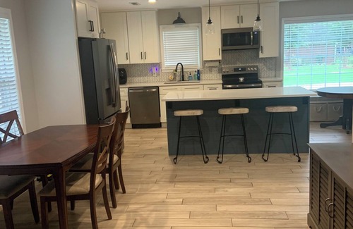 Oxford House | Less than 10 minutes from Ole Miss in the city limits!