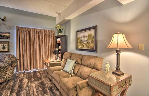Sugar Mountain Apartment | Less Than 4 Mi to Sugar Mountain Resort Condo with Balcony