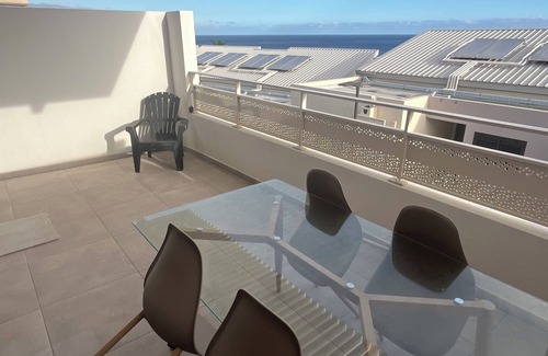 La Saline Les Bains Apartment | Less than 5 mins from the Lagoon - Top floor apartment in a quiet residence